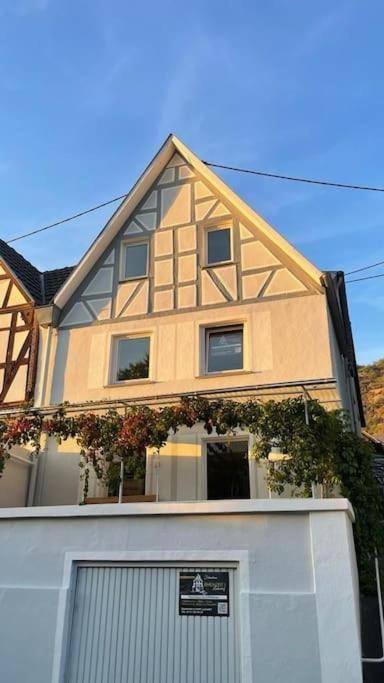 _Ferienhaus Leutesdorf Rheinzeit 614 Schoenes Haus Direkt Am Rhein Esterno foto